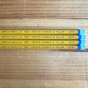 NOS Vintage 50s American Pencil Co. Venus Unique Yellow 1209 lot of 4